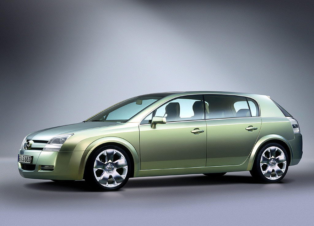 Opel Signum2 2001 003.jpg